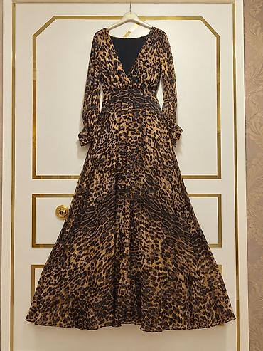 Leopard naxışlı uzun don - Üslub: Maxi uzunluq, A-kəsim ətək - Parça lalafo.az -da Leopard naxışlı uzun don - Üslub: Maxi uzunluq, A-kəsim ətək - Parça