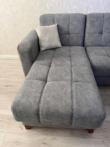 kūnc divan: Künc divan, İşlənmiş, Açılan, Bazalı, Vеlur parça, Çatdırılma yoxdur — 3