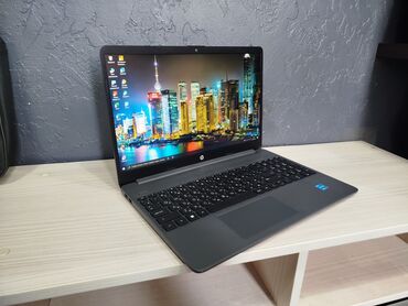 Техника и электроника: Ноутбук, HP, 8 ГБ ОЗУ, 15.6 ", Для работы, учебы, память SSD