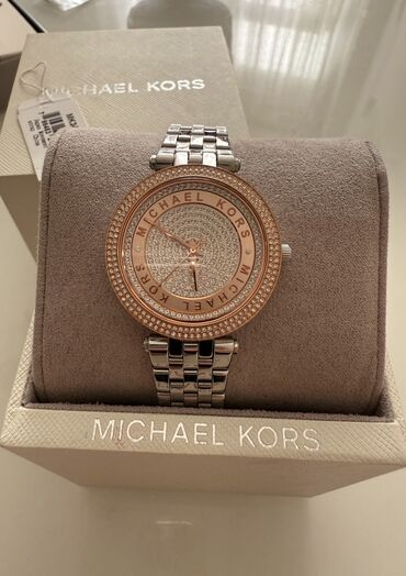 Eynəklər: Qol saatı, Michael Kors