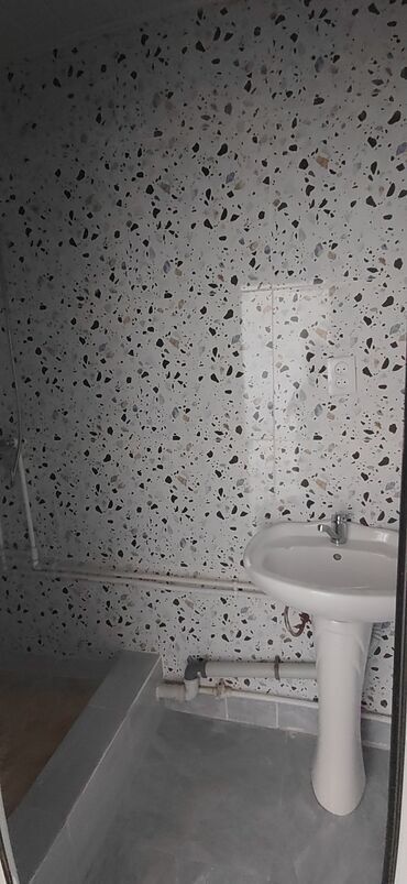 дом село раздольное: 35 м², 2 комнаты, Подвал, погреб, Забор, огорожен