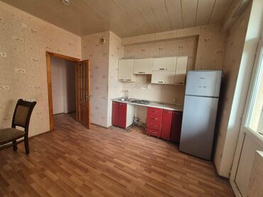 Uzunmüddətli kirayə mənzillər: Nizami rayonu,Neftçilər metrosu,Start idman kompleksinin yanında,16 — 6