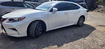транс: Lexus ES: 2017 г., 2.5 л, Вариатор, Гибрид, Седан — 1