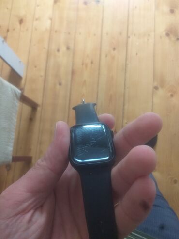 Smart saatlar: İşlənmiş, Smart saat, Apple, rəng - Qara — 15