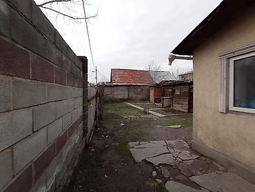 Продажа полдома: ID12 📌Продаётся пол Дома с Участком, В районе Пишпека 4-соток, Дом-40м — 4