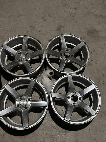 opel astra disk: 4eded 15lik disklərdi real alıcı narahat etsin. aşağı yeridə olacaq — 1