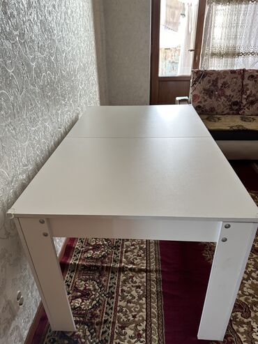 açılıb bağlanan stol: Qonaq masası, Kvadrat masa, Azərbaycan