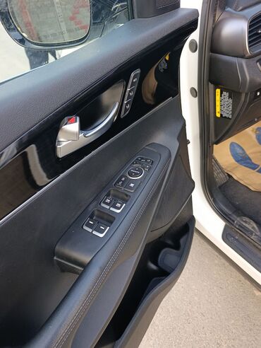 Kia: Kia Sorento: 2019 г., 2 л, Автомат, Дизель, Кроссовер — 8