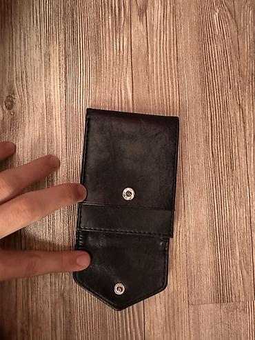 Portmone, pulqabıları: Minimalist kartlıq/cüzdan - Material: qara rəngli süni dəri - — 2
