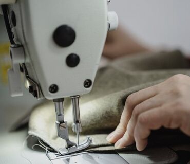 Пошив и ремонт одежды: Требуется заказчик в цех | Женская одежда | Верхняя одежда, Блузки