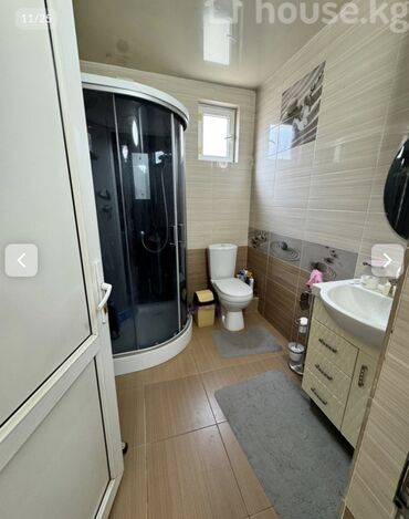 Продажа домов: Полдома, 140 м², 5 комнат, Собственник — 24