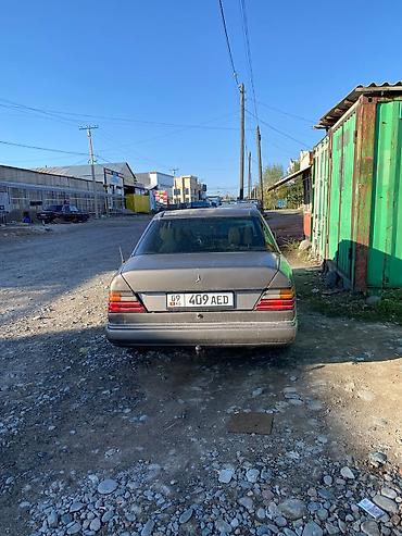 стрим 2001: Mercedes-Benz W124: 1991 г., 2 л, Механика, Дизель, Седан — 2