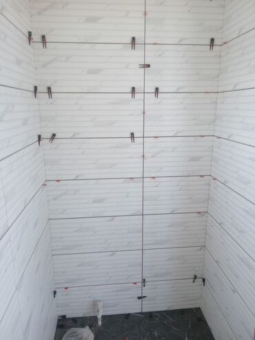 Укладка плитки: Кафель койом 1000 шпаклёвка тартам 120 ламинат 250 at lalafo.kg — 18 Укладка плитки: Кафель койом 1000 шпаклёвка тартам 120 ламинат 250 — 18