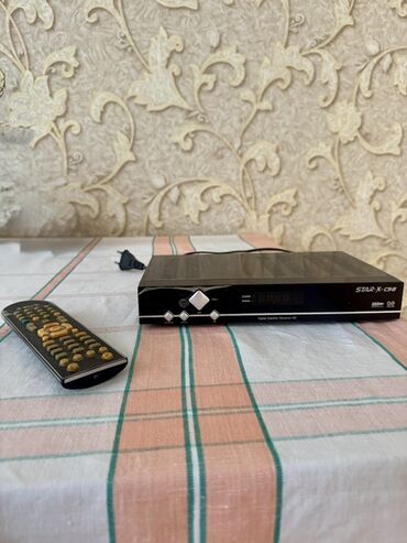 Смарт ТВ приставки: Star X-C98 rəqəmsal peyk qəbuledicisi yüksək keyfiyyətli televiziya
