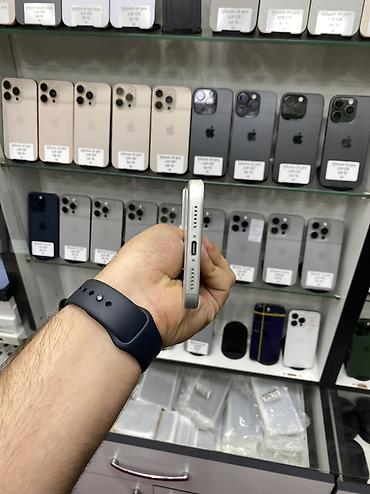 note 12 pro max: IPhone 17 Pro Max, 256 GB — 4