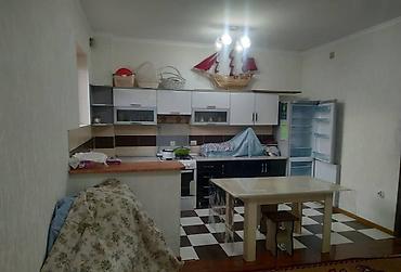 Продажа коттеджей и домов: Продаю 5 –комнатный дом. Адрес: Кайназарова – Профсоюзная. Закрытый — 18