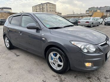 hyundai county: Hyundai i30: 1.4 l | 2009 il Hetçbek