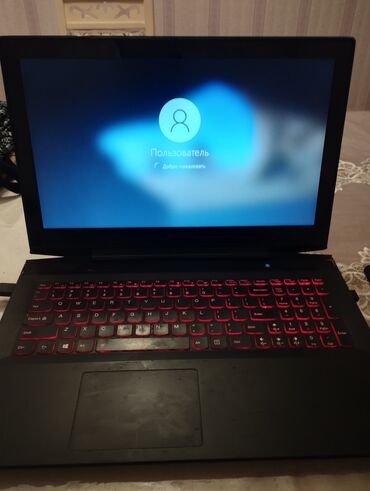 nodbuklar: İşlənmiş Lenovo 15.6 ", Intel Core i5, 256 GB
