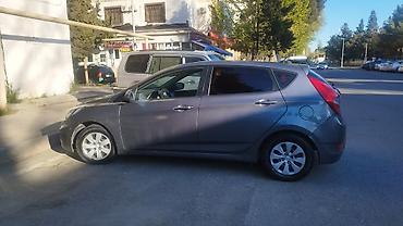 aksent: Hyundai Accent hatchback sürücü tələb olunur 100 depozit gündəlik 30 — 2