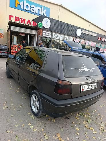 Volkswagen: Volkswagen Golf: 1994 г., 1.6 л, Кол менен иштөөчү, Бензин, Хетчбек — 4