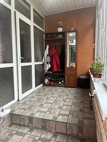 Продажа полдома: Дом с участком и хозяйственными постройками - Одноэтажный жилой дом с — 2