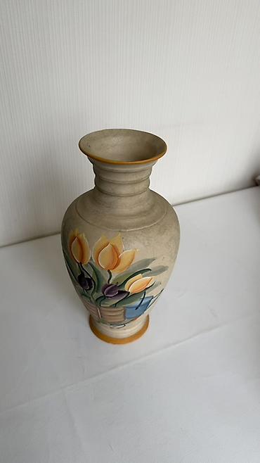 gul dekoru: Bir vaza, Keramika — 2