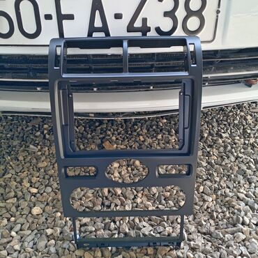 bag aksesuarlari: Ford mondeo mk3 2000, 2007 qədər keçərlidir manitor çərçivəsi