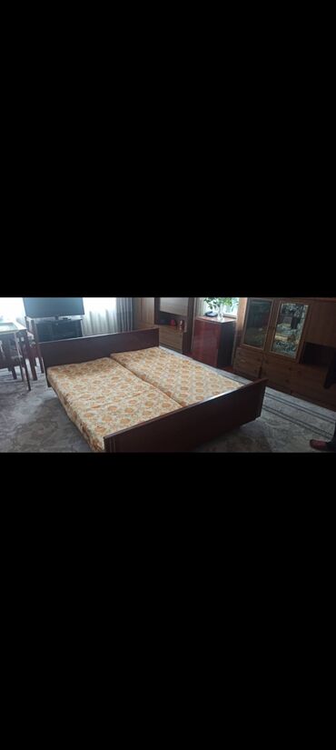 бытовая техника из германии: Продаётся 2х спальная кровать. (193/167см, высота спинки 68см.) Каркас