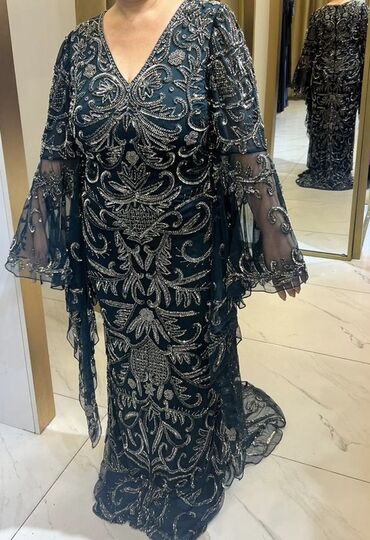 Ziyafət donları: Qaraya çalan yaşıl rəngli, uzun ziyafət/libas - Material: şəffaf — 17