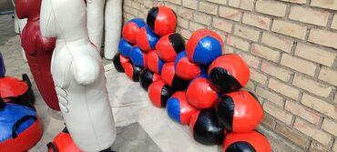 Степперы: Медболы цены от 1000 и выше тренажёрные манекены для единоборств и