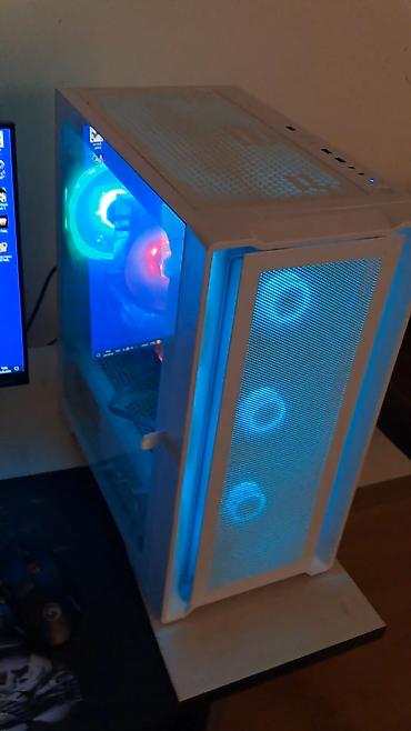 Masaüstü kompüterlər və iş stansiyaları: Şəxsi istifadə etdiyim kompdu Samsung 24 lük monitor 75 hz Plata H61 — 3