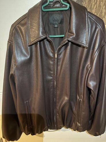 Kurtkalar: Dəri kurtka, Zara, XS -da lalafo.az — 1 Kurtkalar: Dəri kurtka, Zara, XS — 1