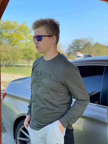 Duksevi: S do 3xl
3300 — 18