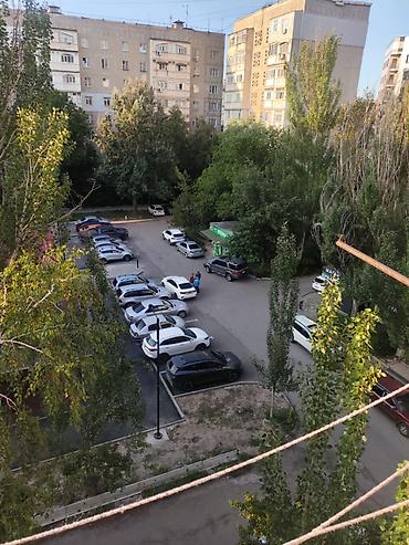 12: 1 комната, 35 м², 12 мкр 104 серия, 5 этаж — 6