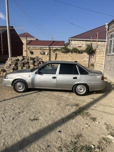 задняя дверь ниссан: Salam aleykum R 14 lük disq opel disqidi liboy maşına gedir sadəcə