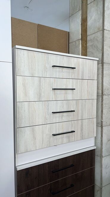 Комоды для одежды: Комоды для одежды — 9