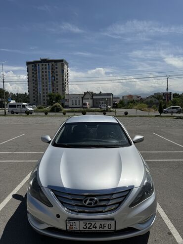Hyundai: Hyundai Sonata: 2010 г., 2 л, Автомат, Газ, Седан