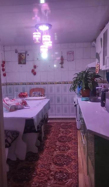 Продажа коттеджей и домов: Продаётся дом со всеми удобствами внутри.Зал большой,2 — 3