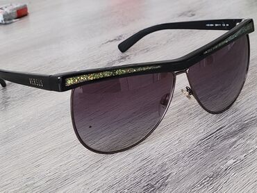вещи бу купить: Gün eynəyi, Versace, İşlənmiş