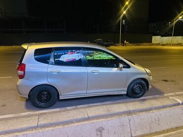 автомашина бишкек: Honda Fit: 2002 г., 1.3 л, Автоматтык, Бензин
