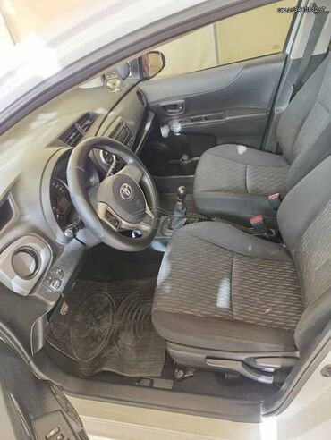 Toyota: Toyota Yaris: 1.3 l. | 2014 έ. Χάτσμπακ — 6