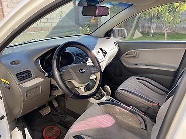 Продажа авто: Kia Morning: 2016 г., 1 л, Автомат, Газ, Хэтчбэк — 4