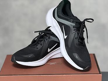 Мужские кроссовки, 41, Nike, Новый, цвет - Черный, Самовывоз