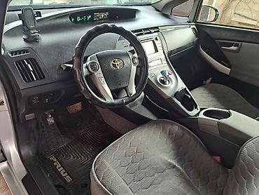 Toyota: Toyota Prius: 2012 г., 1.8 л, Вариатор, Гибрид, Хэтчбэк — 11