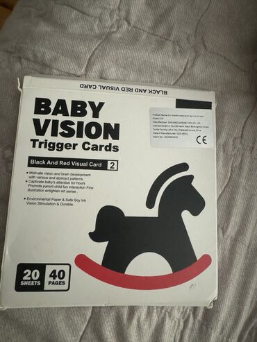 продажа бу вещей: Körpələri Tummy time üçün qırmızı qara kartlar 7 azn . Bu rəngləri 3-6