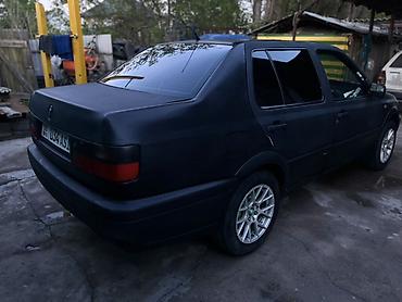 фара венто: Volkswagen Vento: 1992 г., 1.8 л, Механика, Бензин, Седан — 1