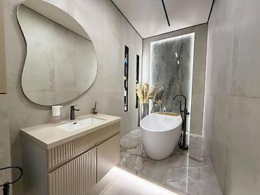 resident: For rent two-level penthouse in the southern part of the city. Central — 5