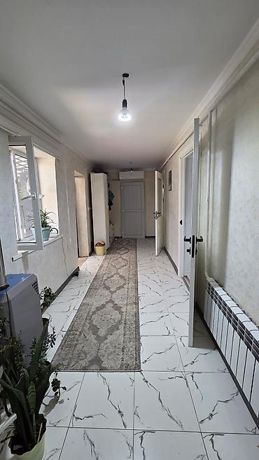 Продажа коттеджей и домов: ⚠️Срочно продаётся Дом 📍Ак- Ордо 1 📍Ахунбаева/ Алыкулова ✔️Дом 75м² — 7