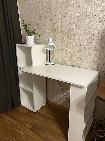 Компьютерные столы: Компьютерный стол, Новый, С полками — 13