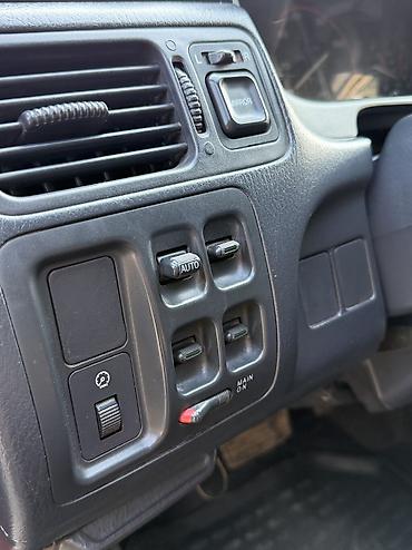 Honda: Honda CR-V: 2000 г., 2 л, Автомат, Бензин, Кроссовер — 11